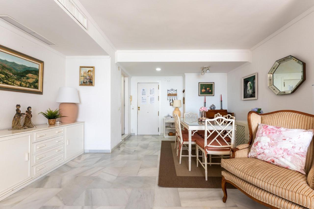 Malagasuite Torremolinos Seaside Penthouse Bagian luar foto