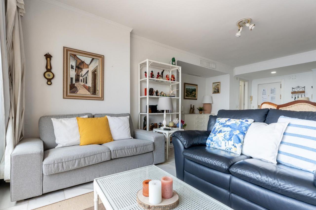 Malagasuite Torremolinos Seaside Penthouse Bagian luar foto
