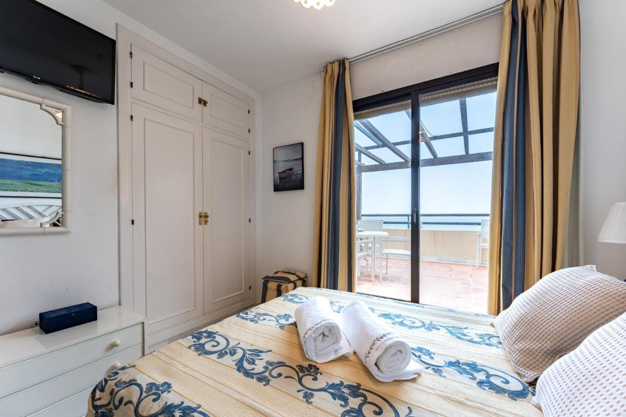 Malagasuite Torremolinos Seaside Penthouse Bagian luar foto